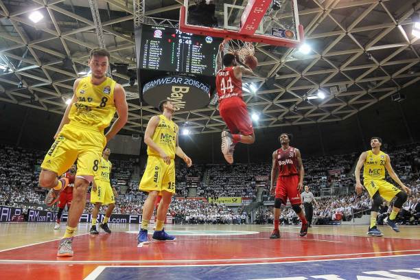 励日本球员 励日本球员